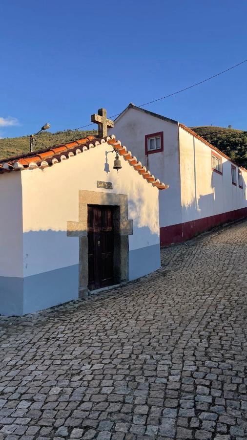 My Grandmas A Casa Das Avos Vale de Figueira Exterior photo
